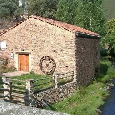 El Puente Szálloda Pinofranqueado