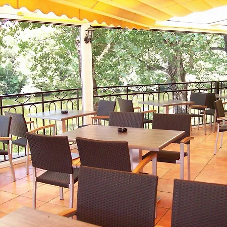 El Puente Szálloda Pinofranqueado